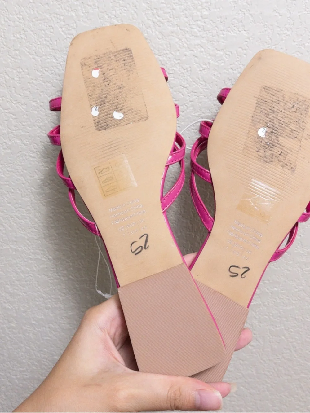 NEW WHO WHAT WEAR Erika Faux Leather 7 Pink Strappy Square Toe Slide Sandal